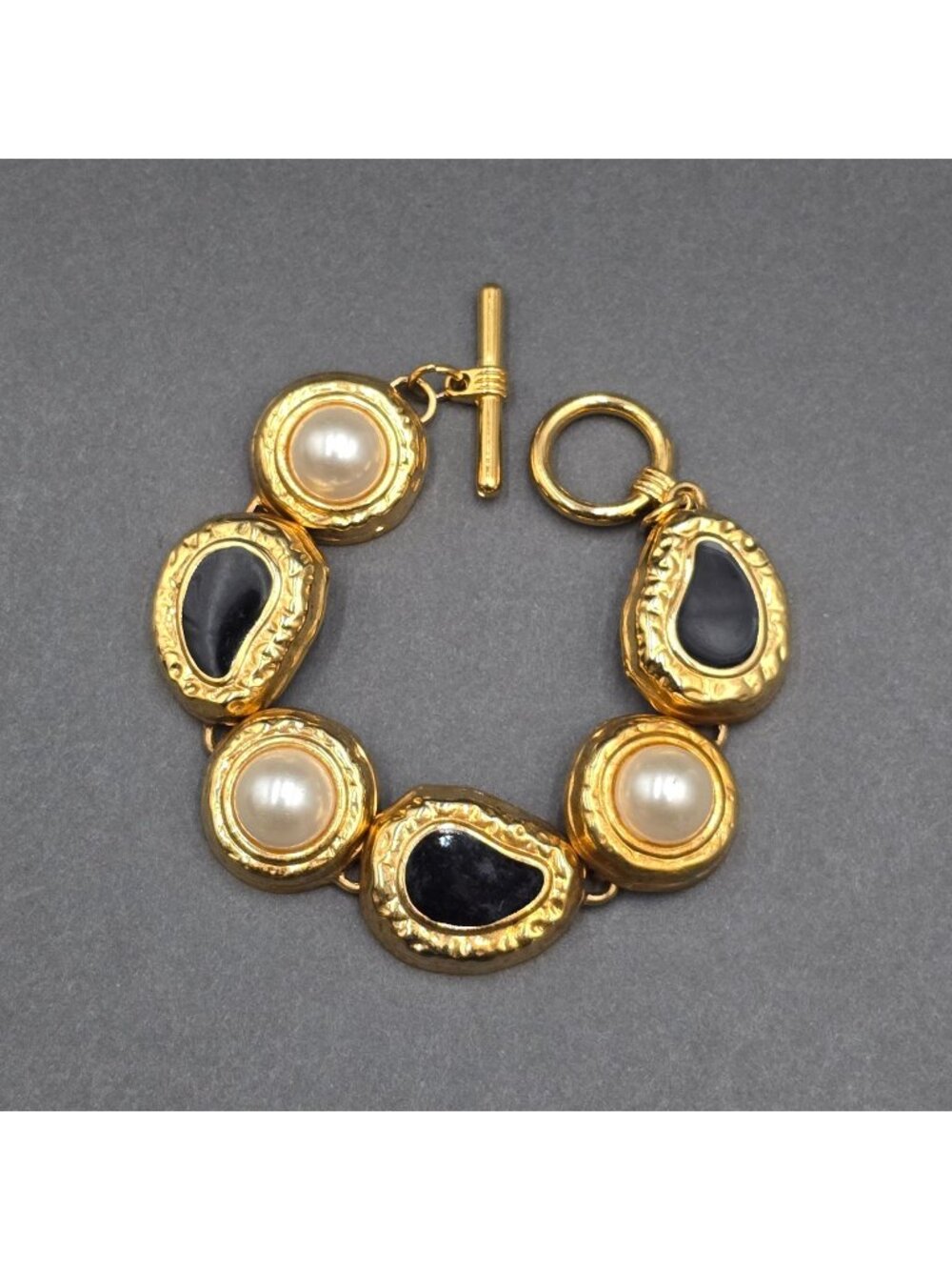 Vintage Gold Tone Black Enamel Faux Pearl Bracelet 7" Panel Link Statement - Picture 1 of 10